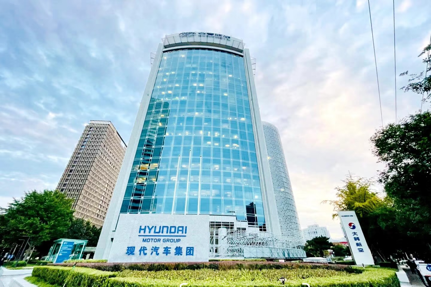 成本優(yōu)化指南 解鎖現(xiàn)代汽車大廈高性價(jià)比租賃方案